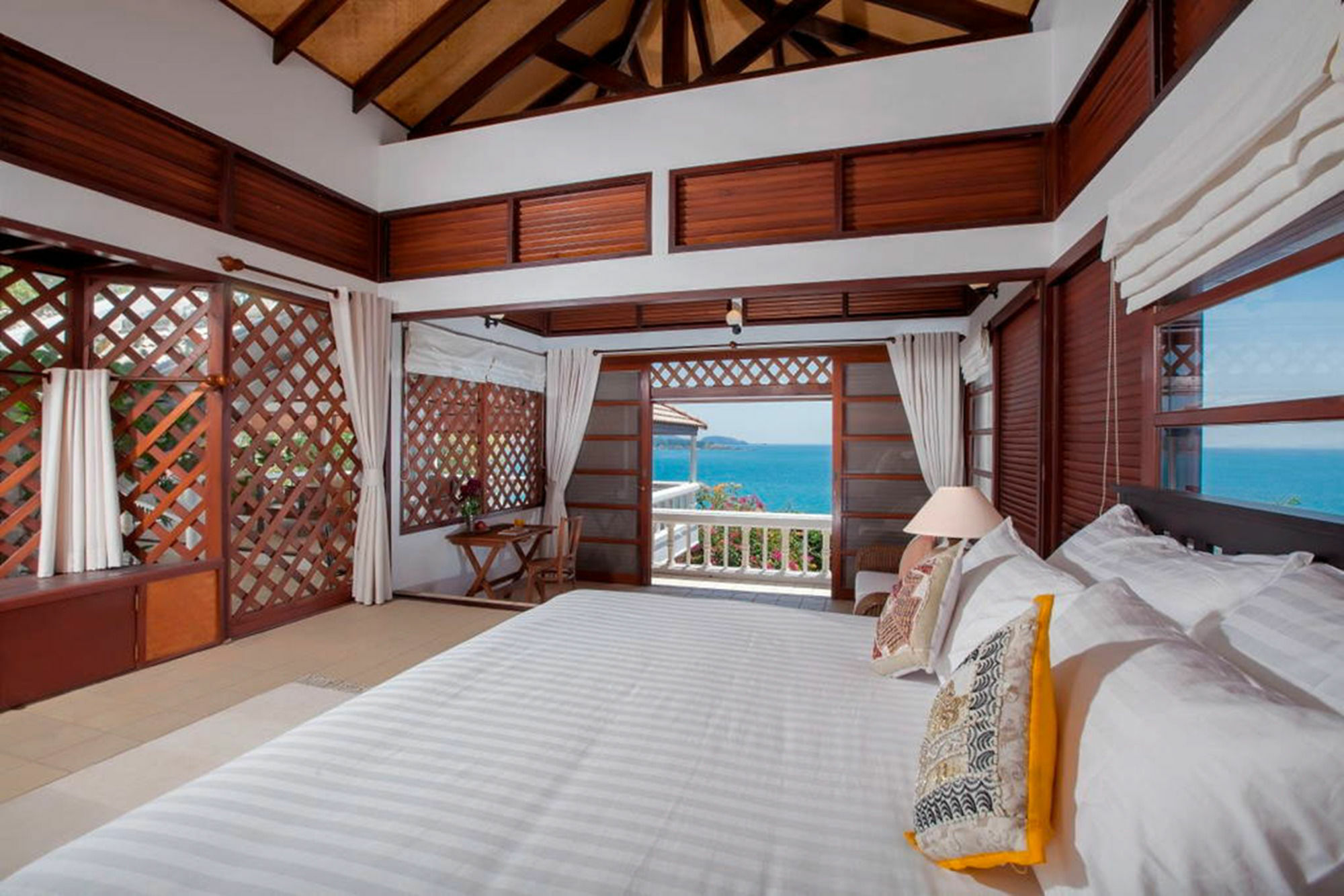 Baan Khunying - Secluded Phuket Beachfront Villa Rawai Kültér fotó
